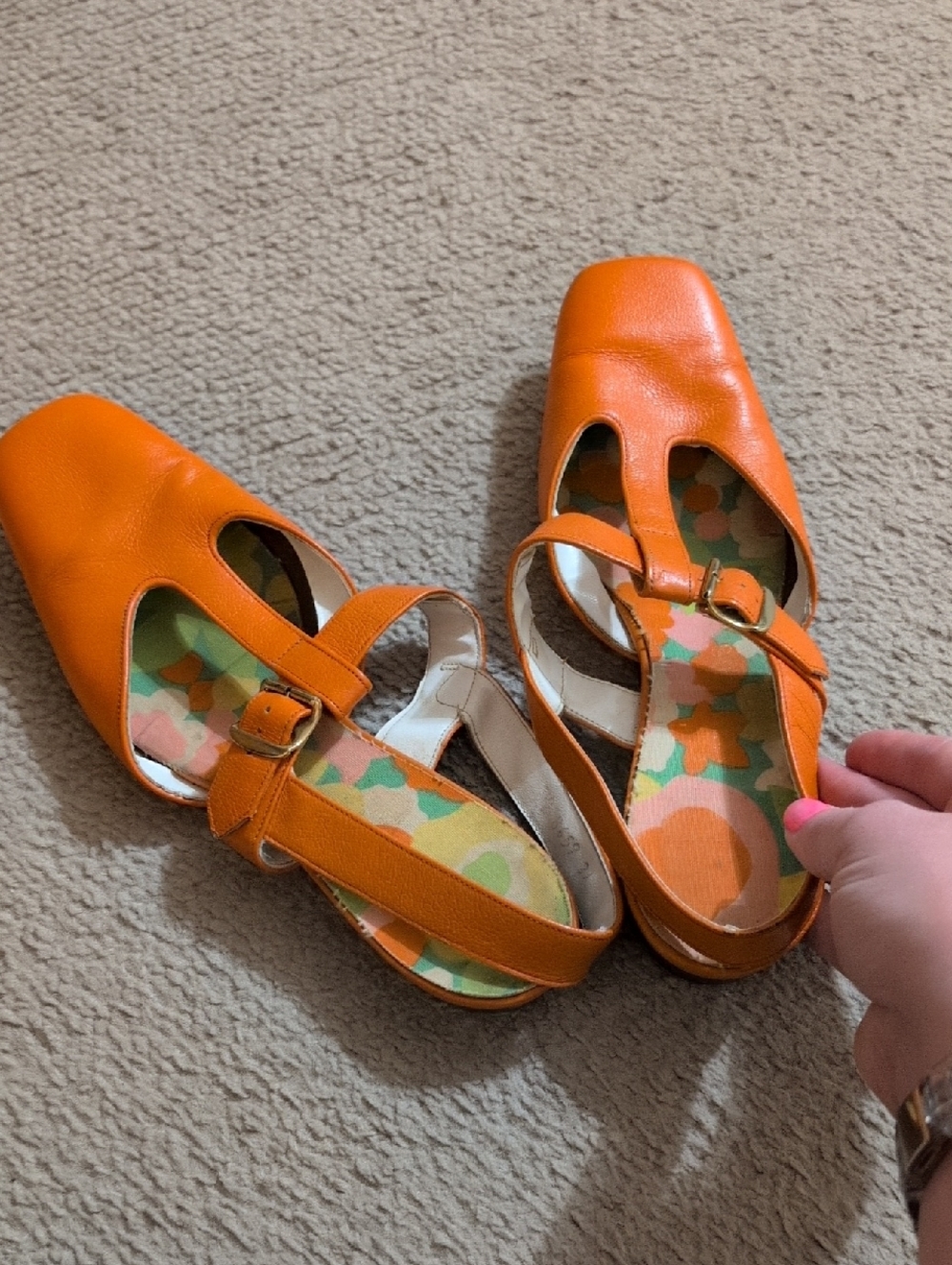 Vintage Slickback Shoes - Picture 4 of 11